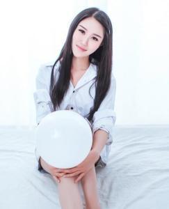 演员吴亭霖,光影交织下的璀璨星途